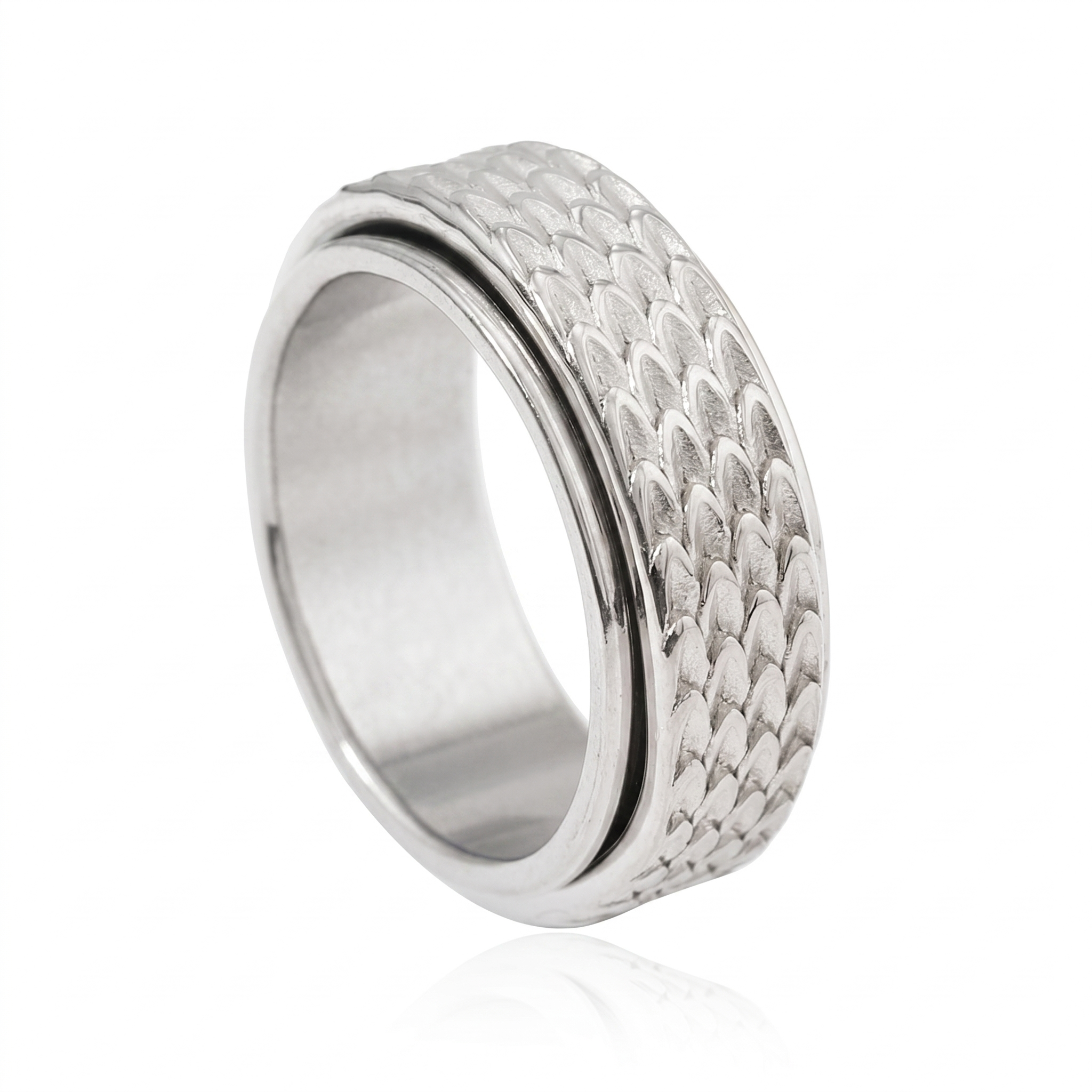Toren Scale Spinner Ring | Gold