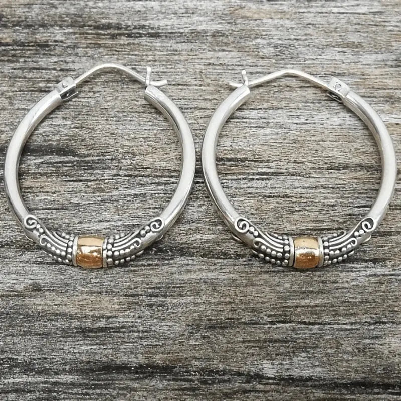 Vintage Silver Carved Pattern Hoop Earrings – Hazel & June